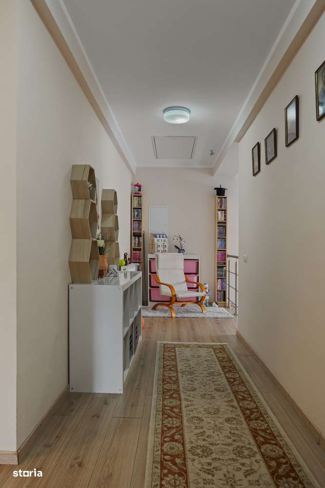 Vilă Spațioasă Cu 6 Camere-13