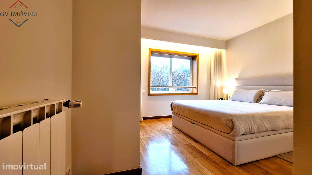 Excelente T1+1  Rua John Whitehead-18