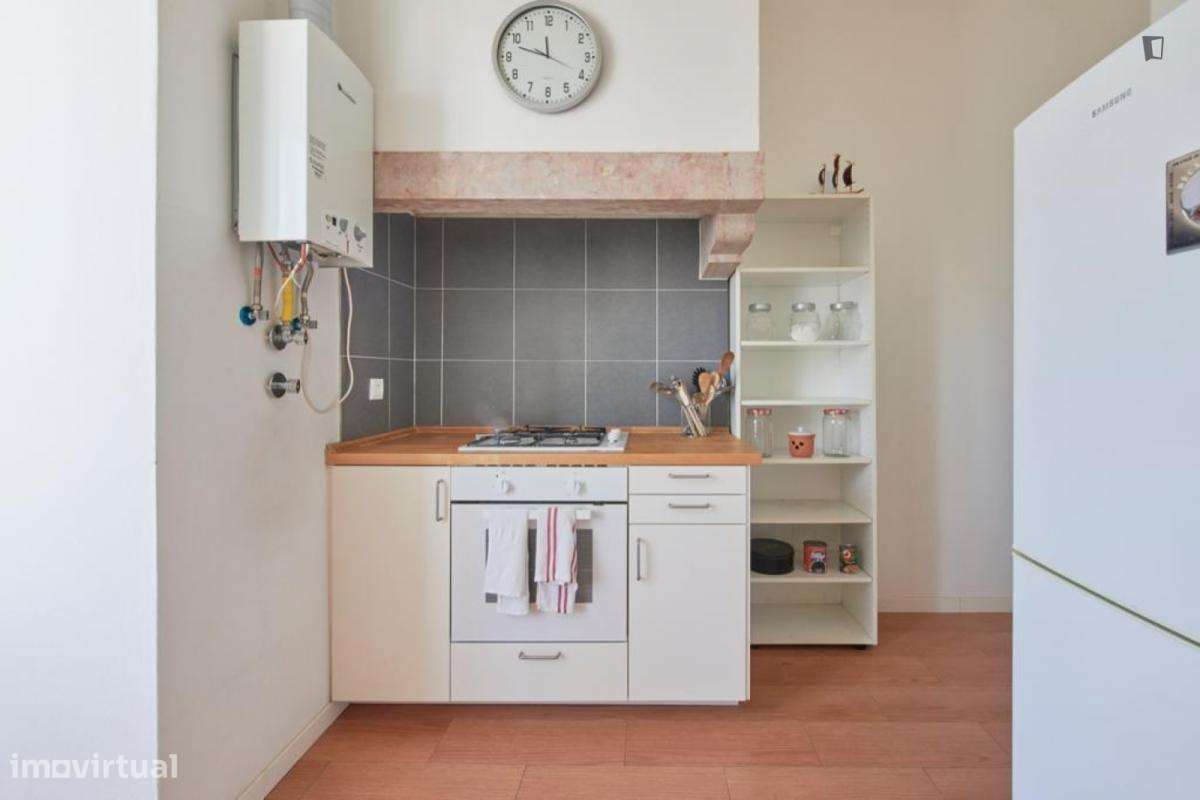 Quarto - localizado em Entrecampos Lisbon - Grande imagem: 4/11