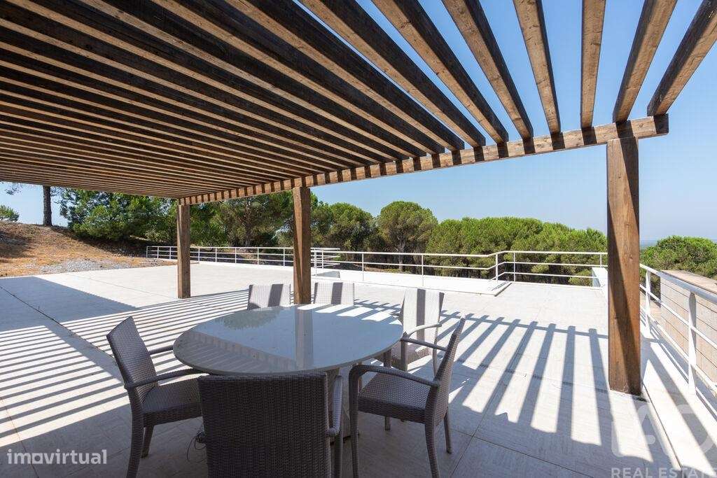 Quinta T6 em Azeitão (São Lourenço e São Simão) de 332,00 m2 - Grande imagem: 5/30