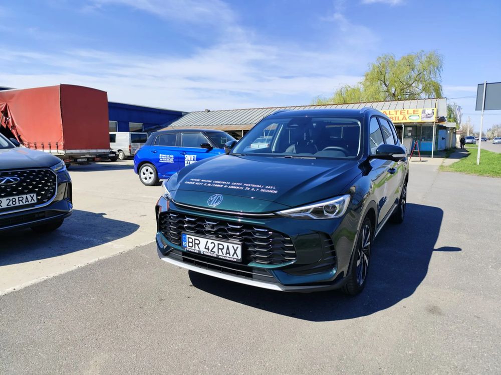 MG ZS 2025