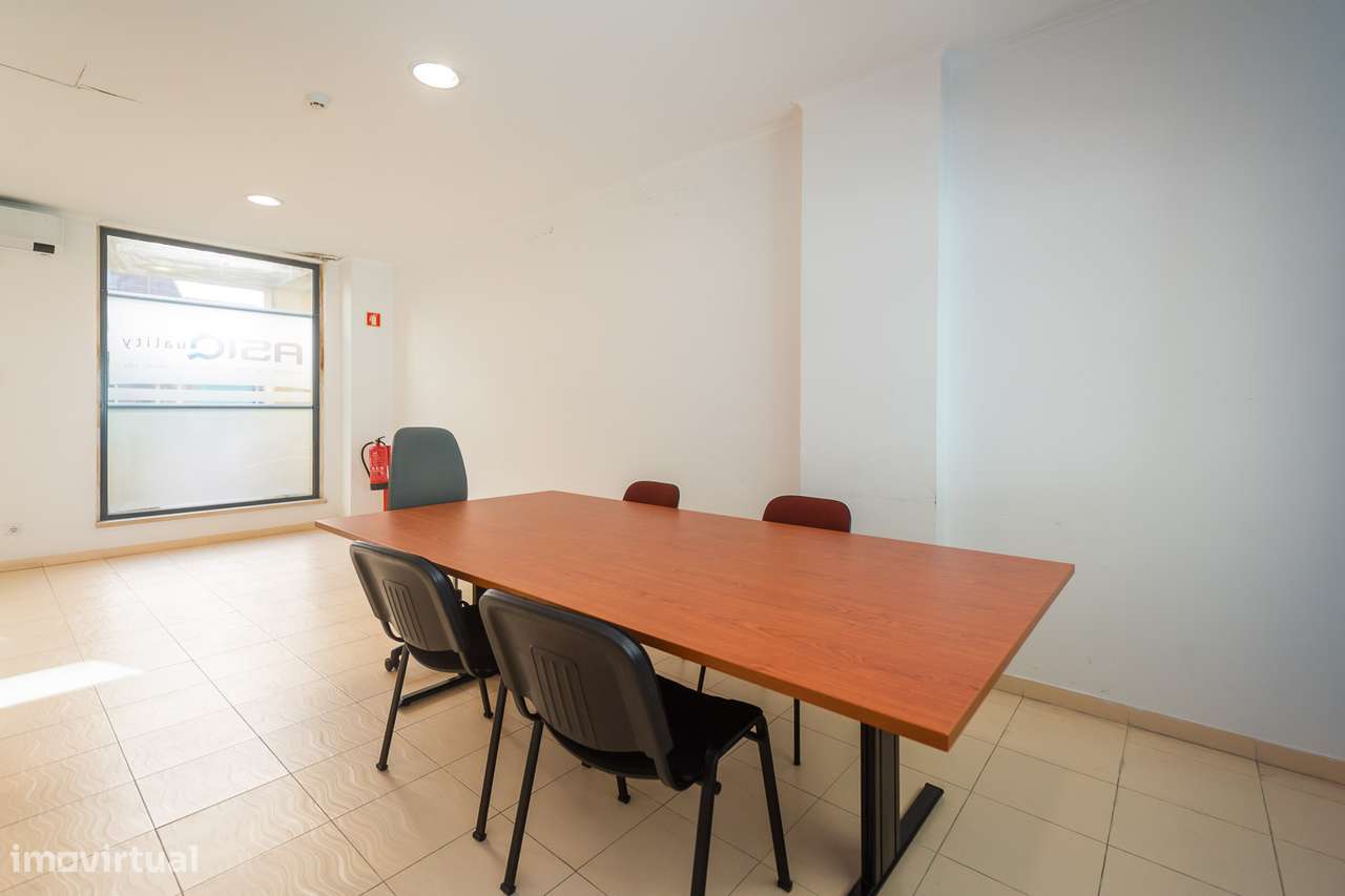 Loja - Loures-5