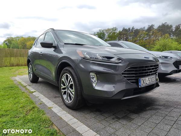 Ford Kuga 1.5 EcoBoost 4x4 Titanium - 1