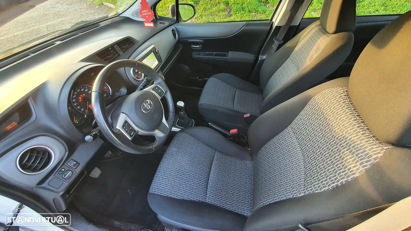 Toyota Yaris 1.4 D-4D Comfort+Navi 99g - 13