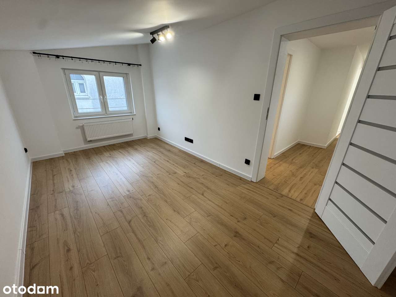 Poddasze -Nietuzinkowe mieszkanie 150 m od Starego Rynku, po remoncie!-8