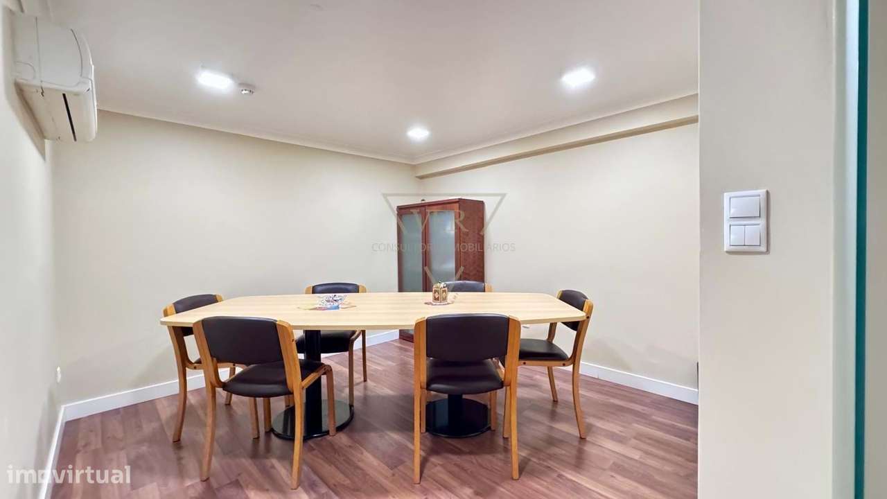 Escritório Exclusivo em Zona nobre  de Lisboa. Oportunidade no Lumiar,-6