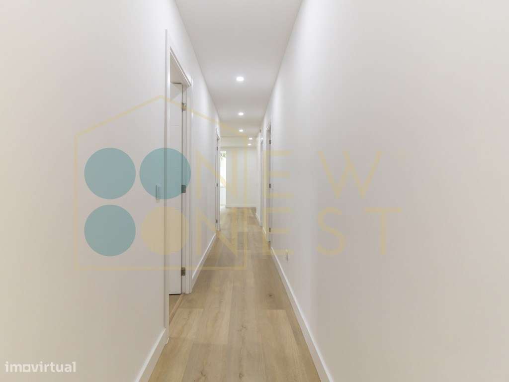 Apartamento T3 Remodelado com zona exterior comum junto ao parque e... - Grande imagem: 5/45