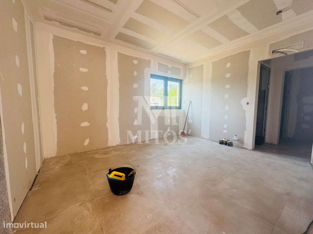 Moradia T3+T1, para venda em Subportela - Grande imagem: 4/27