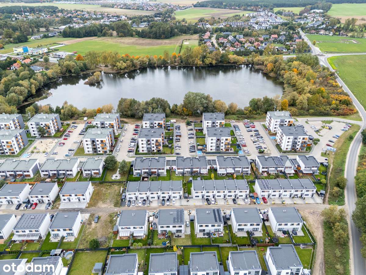 Przestronny bliźniak, gotowy do wejścia/fotowoltaika/klima./Koninko-4