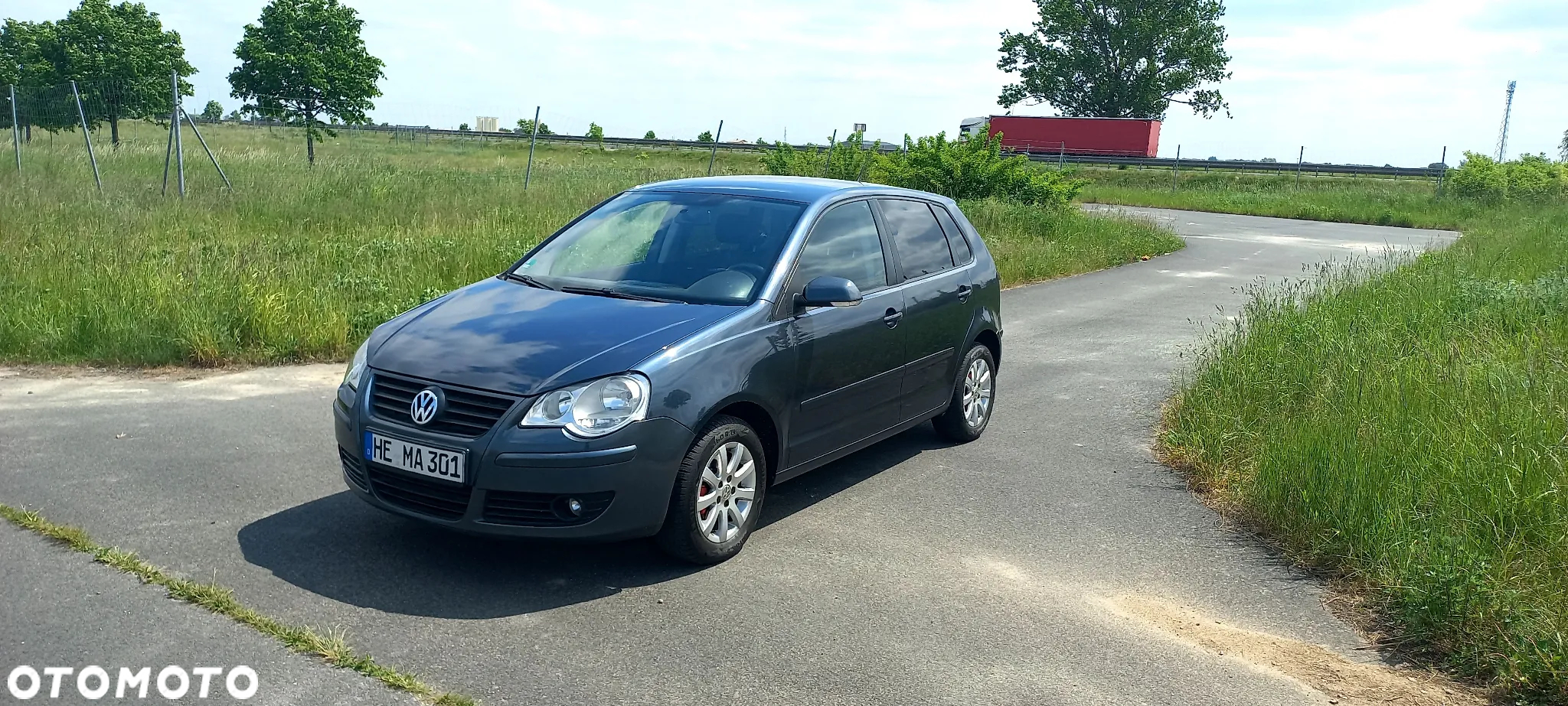 Volkswagen Polo 1.4 16V Comfortline - 13