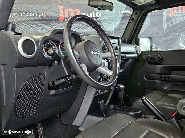 Jeep Wrangler Unlimited - 2