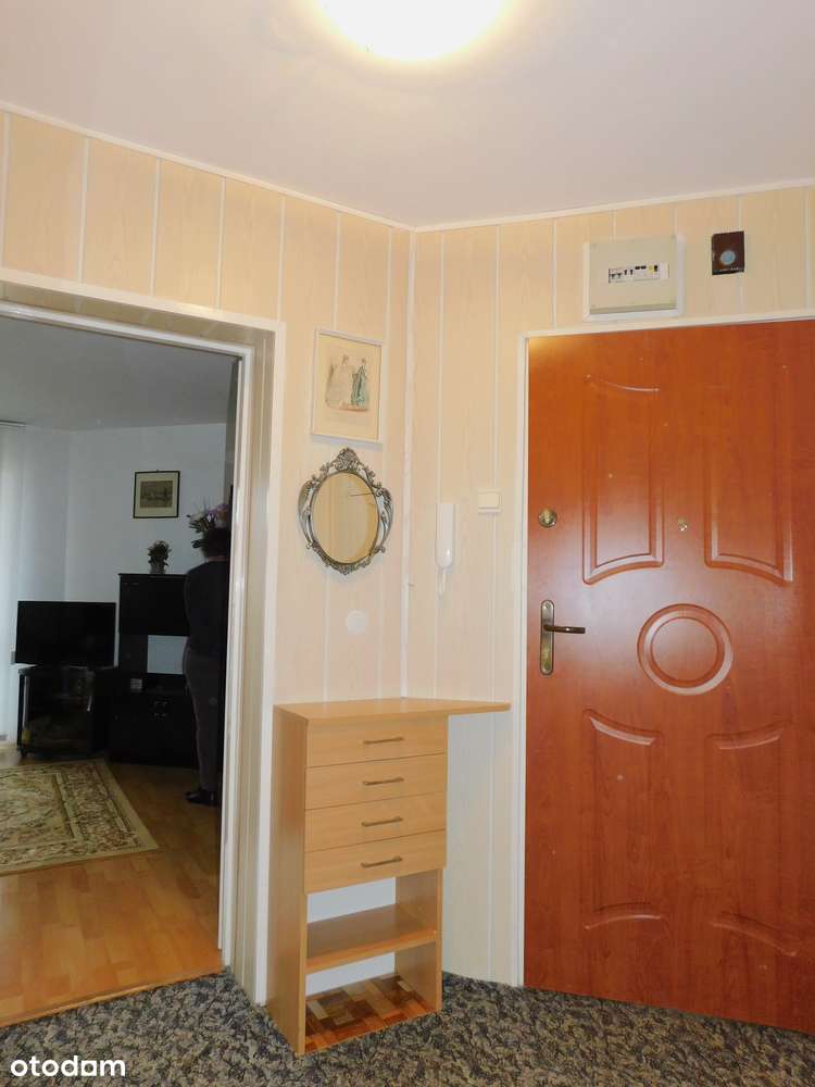 Dwupokojowe Mieszkanie w Pobliżu Centrum.-7