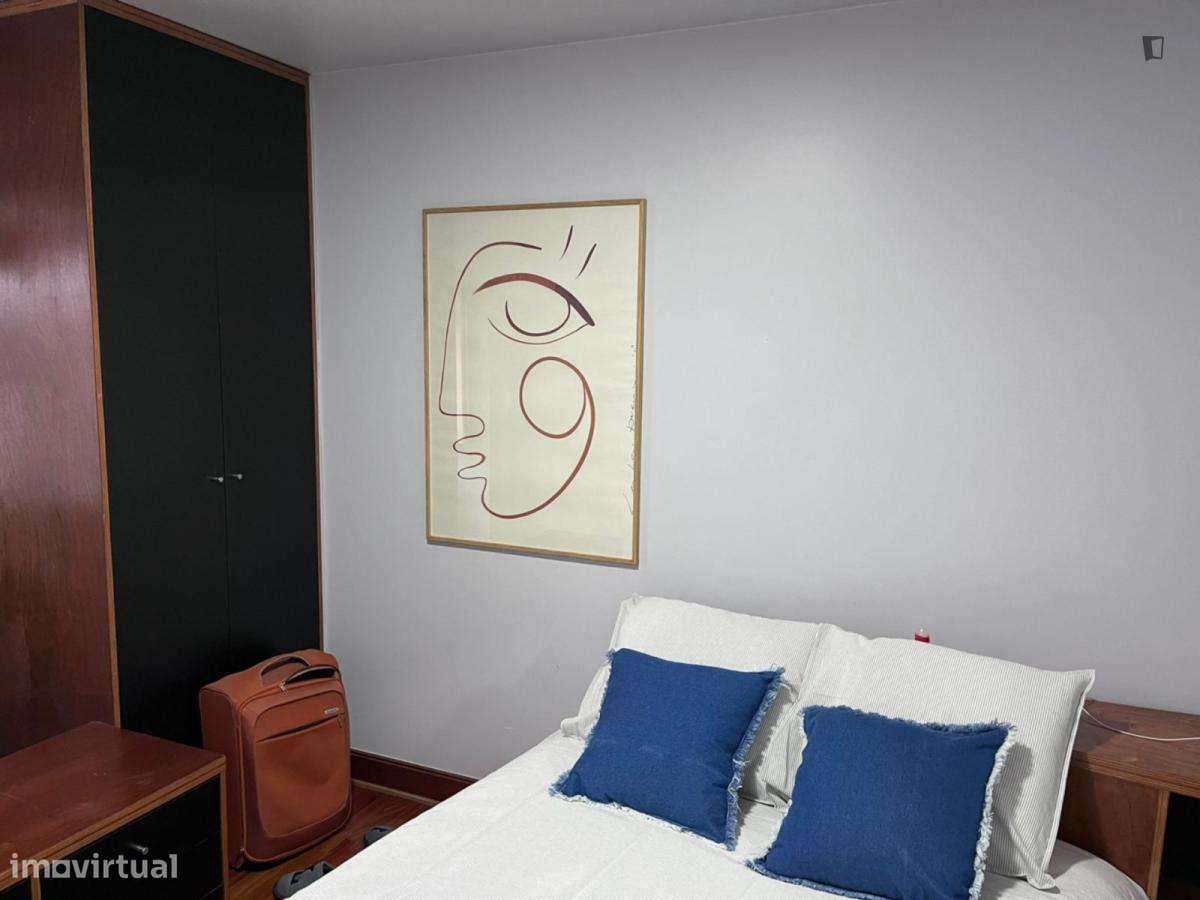 Apartamento com 1 quartos - localizado em Princípe Real Lisbon - Grande imagem: 4/6