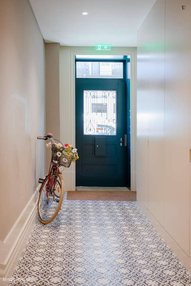 Estúdio - localizado em Cedofeita Porto - Grande imagem: 3/10