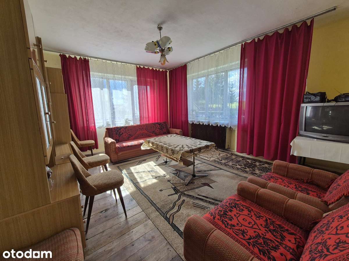 Siedlisko 3,202 ha, dom 200 m2, stodoła  200 m2, możliwość podziału !-2