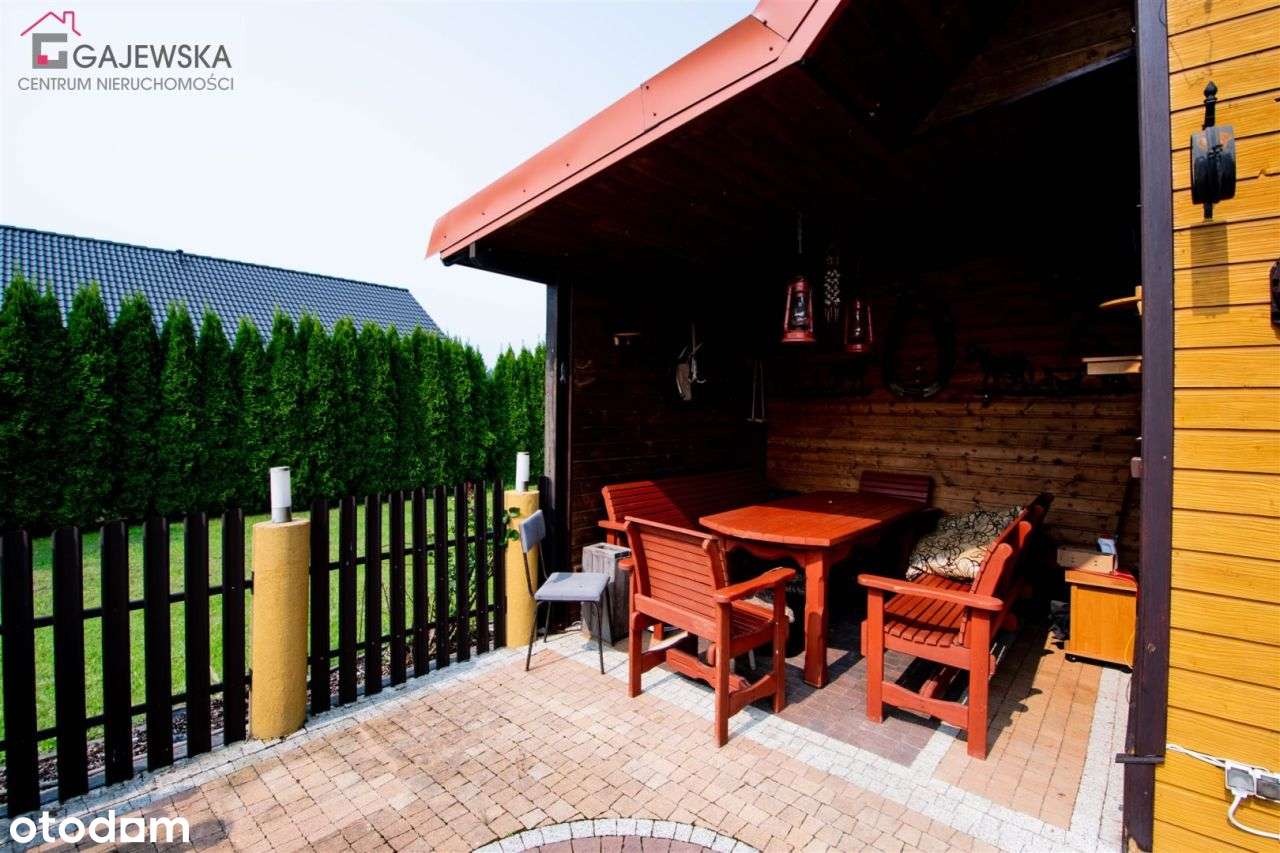 Urokliwa nieruchomość z drewnianym domem!-18