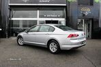 VW Passat 2.0 TDI Elegance - 2