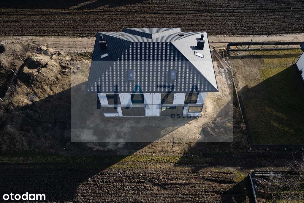 Nowoczesny bliźniak gotowy do zamieszkania-10