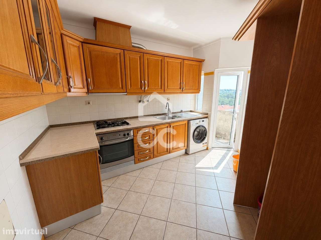 APARTAMENTO T2 PARA VENDA EM SESIMBRA-5