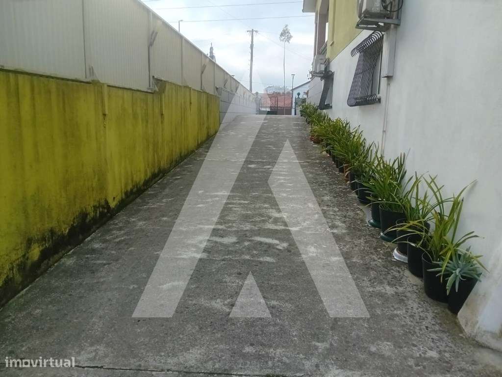 Moradia T4 em Oliveira do Bairro-40