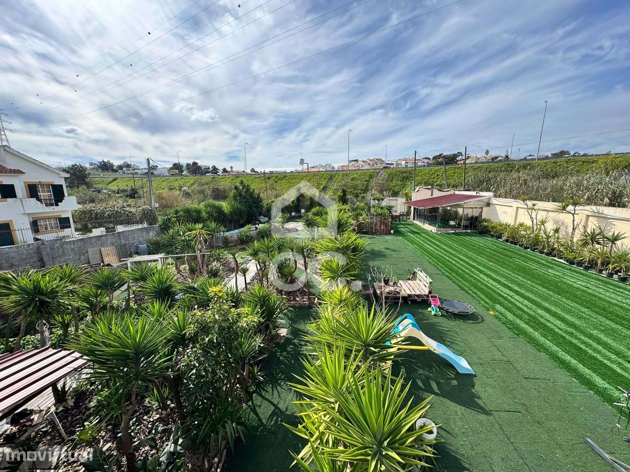 Terreno de 1200m2 na Charneca de Caparica - Grande imagem: 2/10