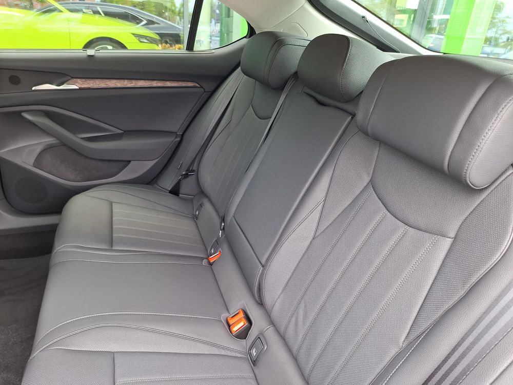 Škoda Superb L&K 2,0 TSI 150 kW 7-biegowa DSG