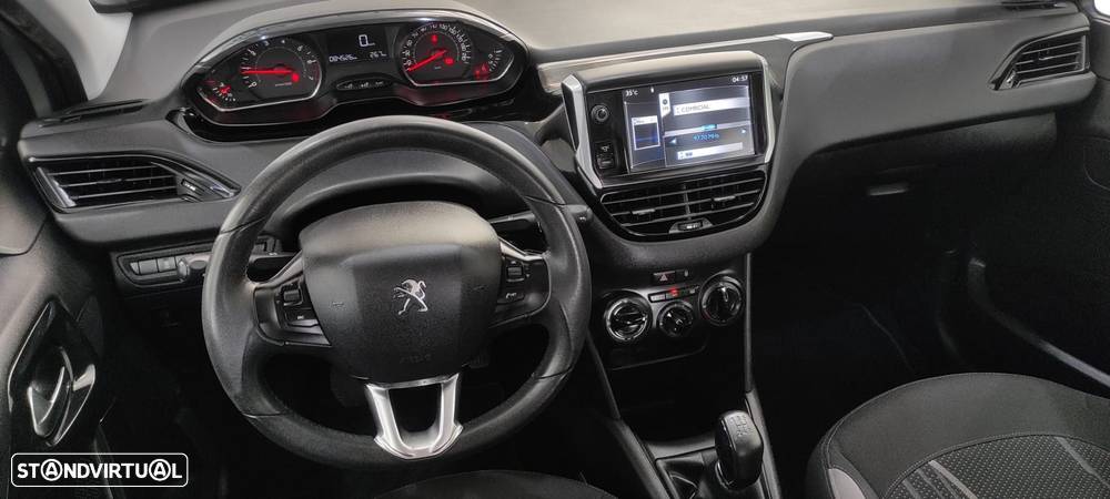 Peugeot 208 1.2 VTi Active - 54