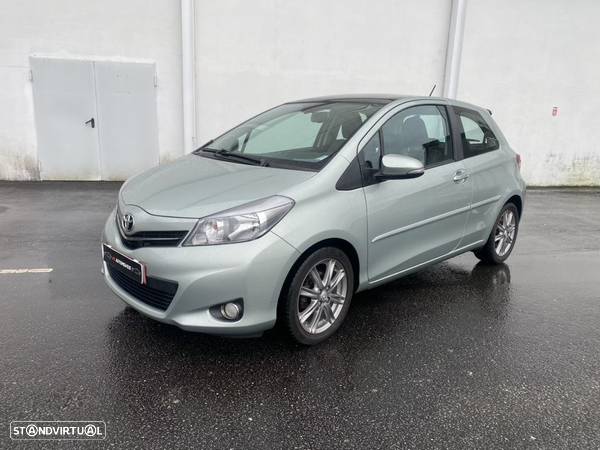 Toyota Yaris 1.4 D-4D Sport+P.Techno +T.Panoramico - 1