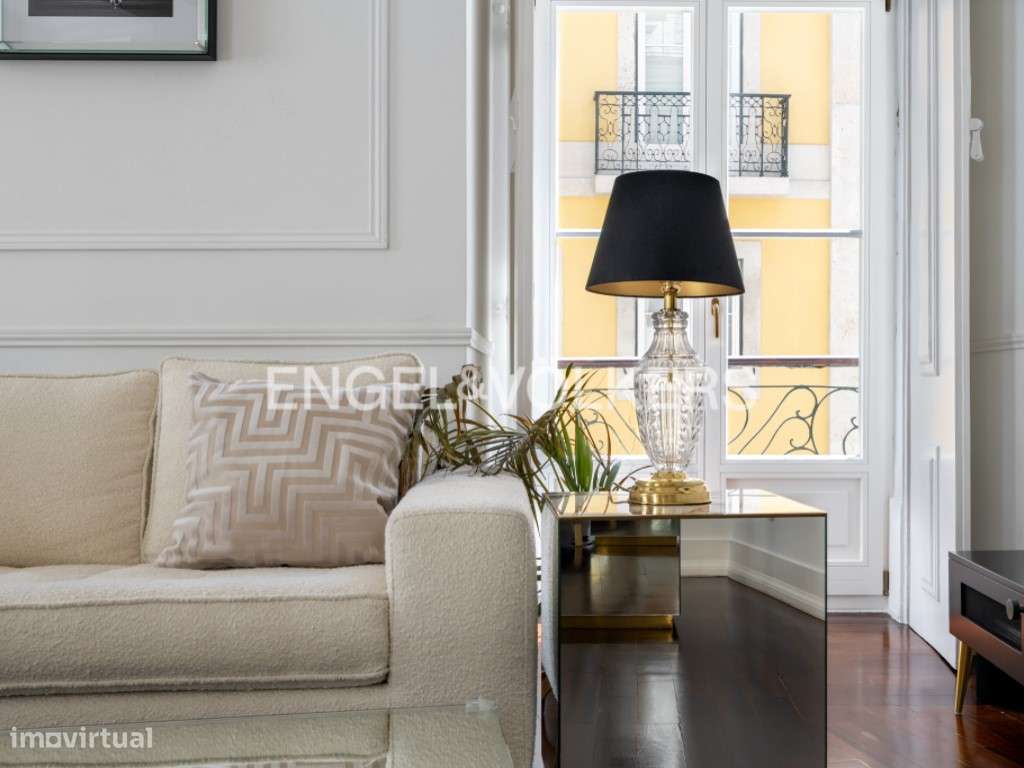 Luxuoso Apartamento T2 no Coração do Chiado com garagem - Grande imagem: 5/28