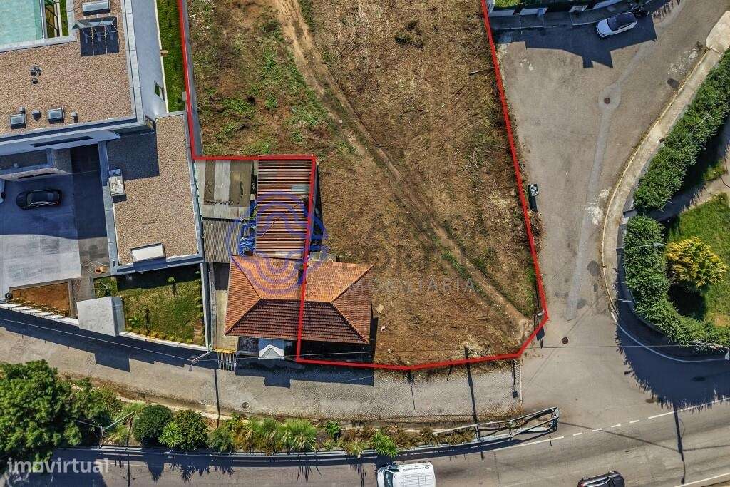 Construção para  6 Moradias - Grande imagem: 3/19