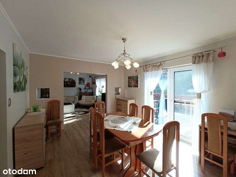 Piękny dom z dużym tarasem, dostępny od zaraz!-2