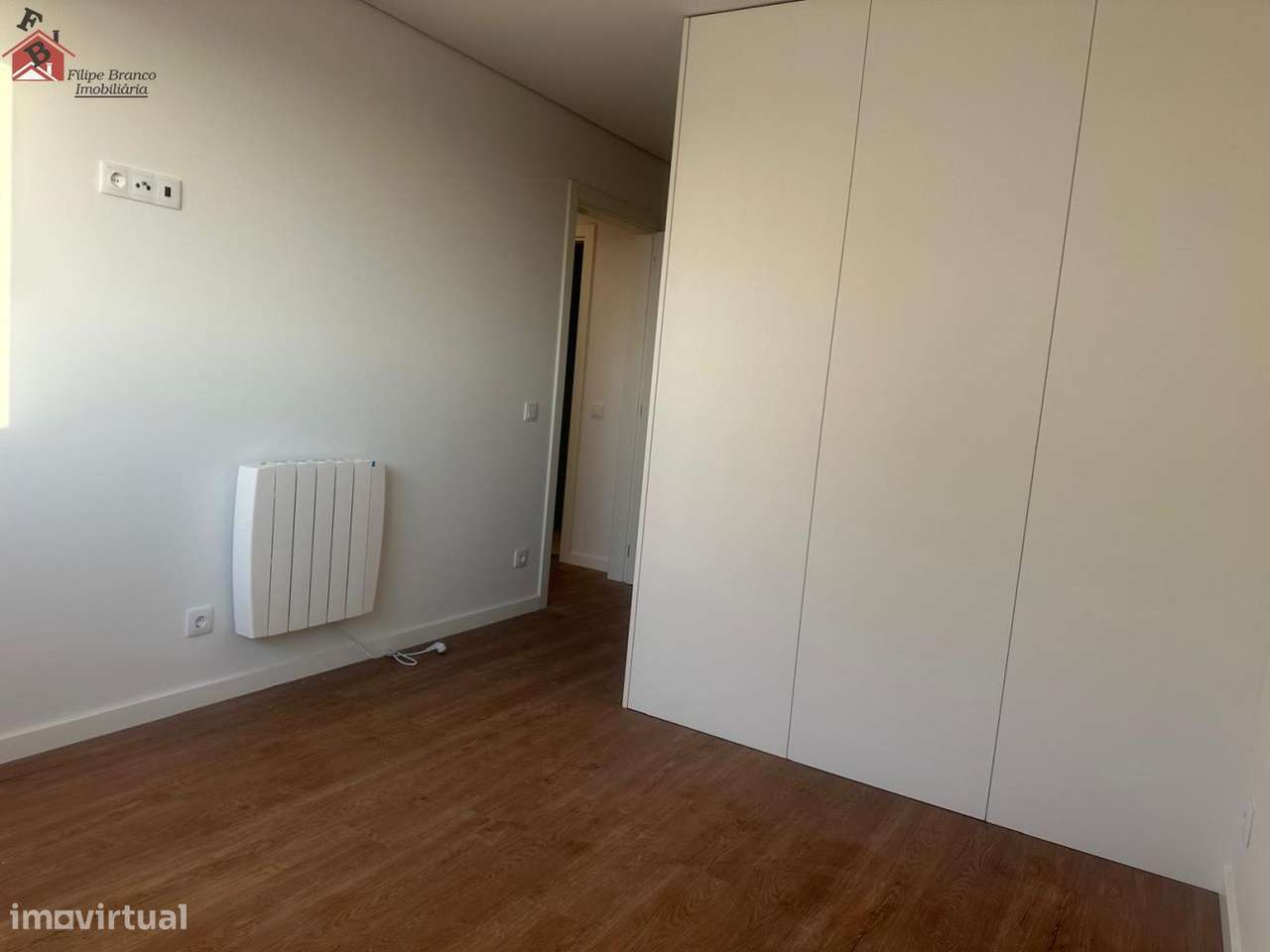 MAGNÍFICO T2 NOVO ÓTIMOS ACABAMENTOS E VISTA MAR! GAIA! PRONTO HABIT-16