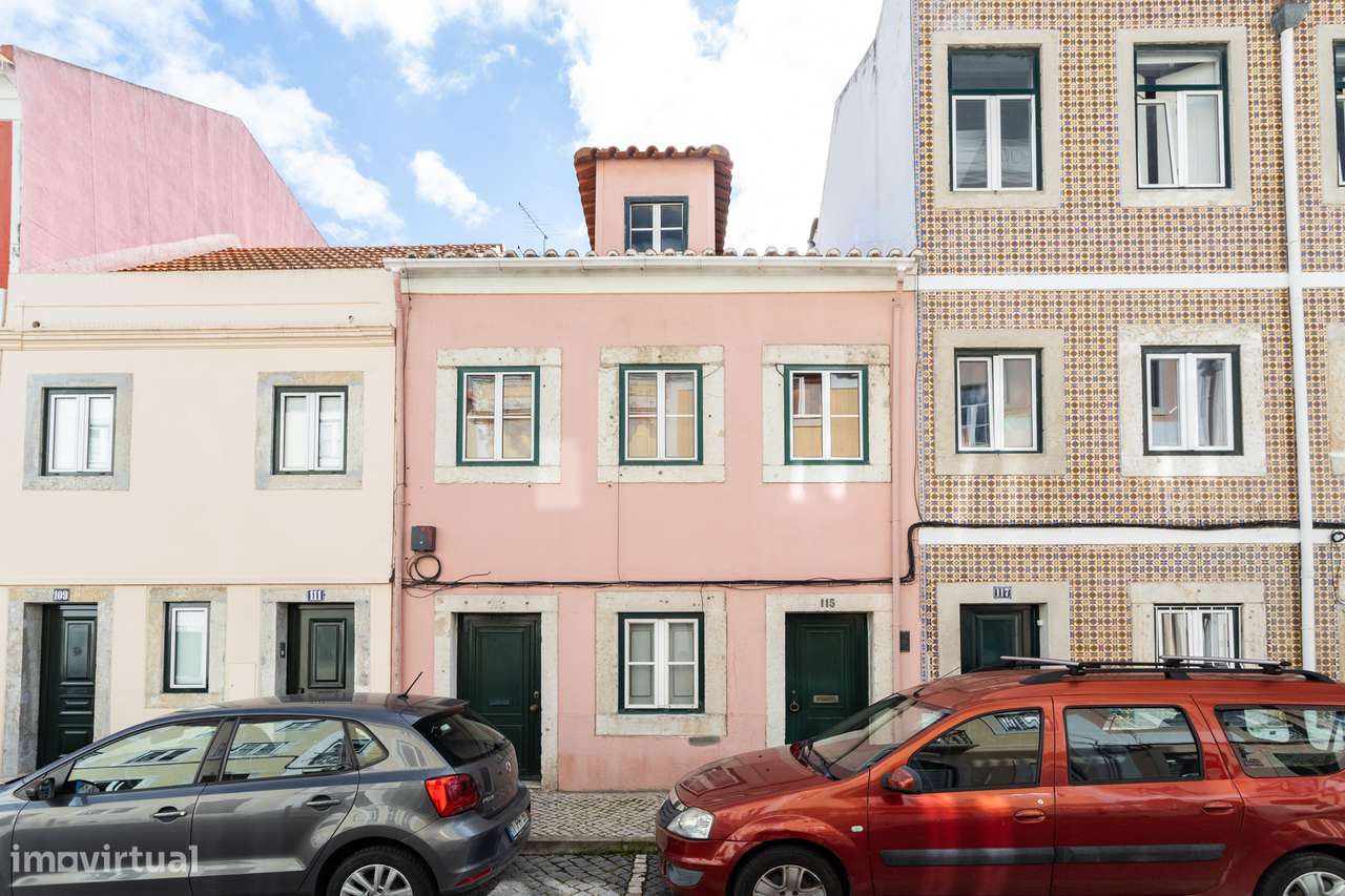 Crie o Seu Refúgio Exclusivo em Belém: Prédio Charmoso para Personaliz - Grande imagem: 2/40