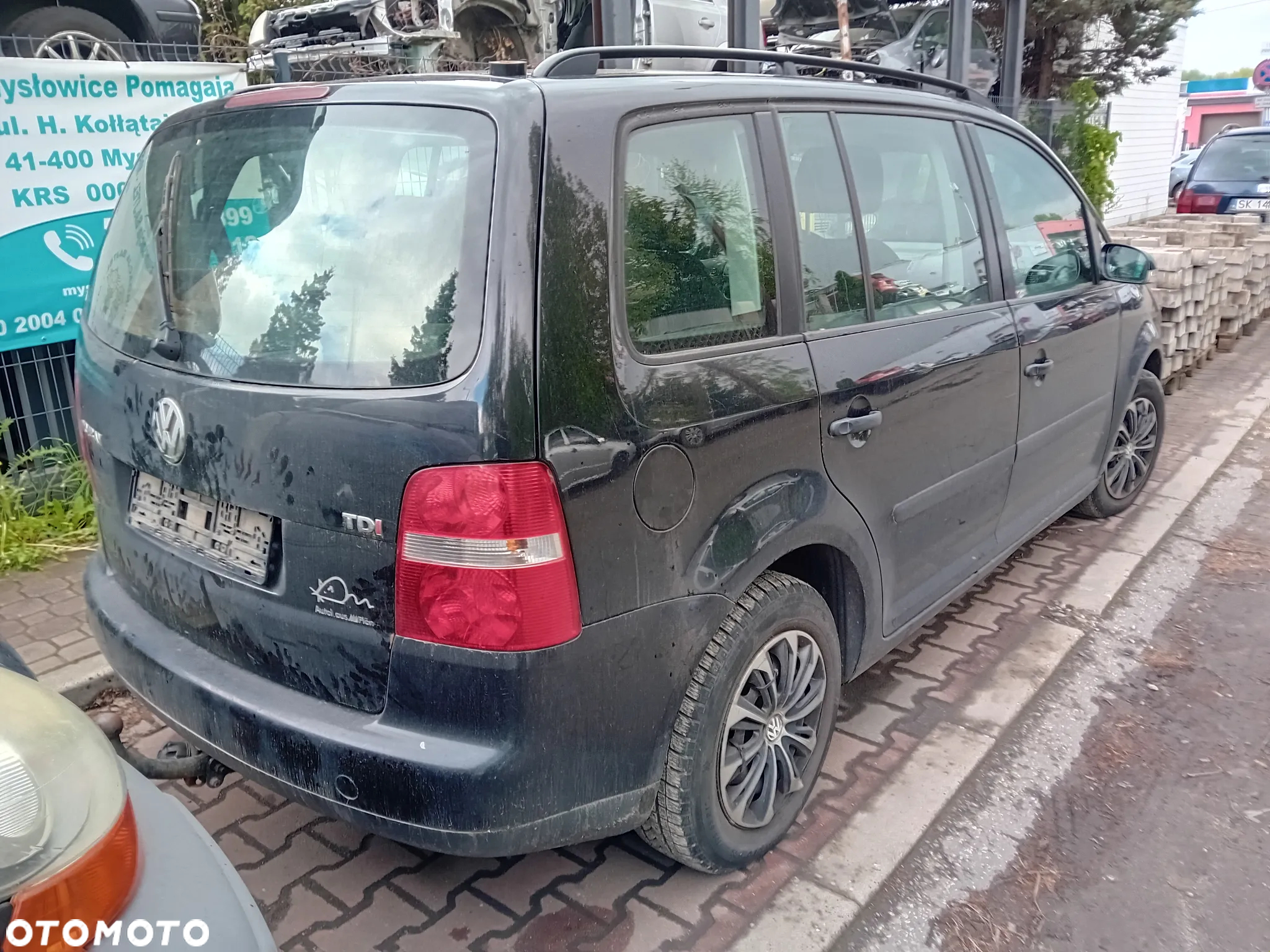 *VOLKSWAGEN TOURAN* Samochód na części - 3