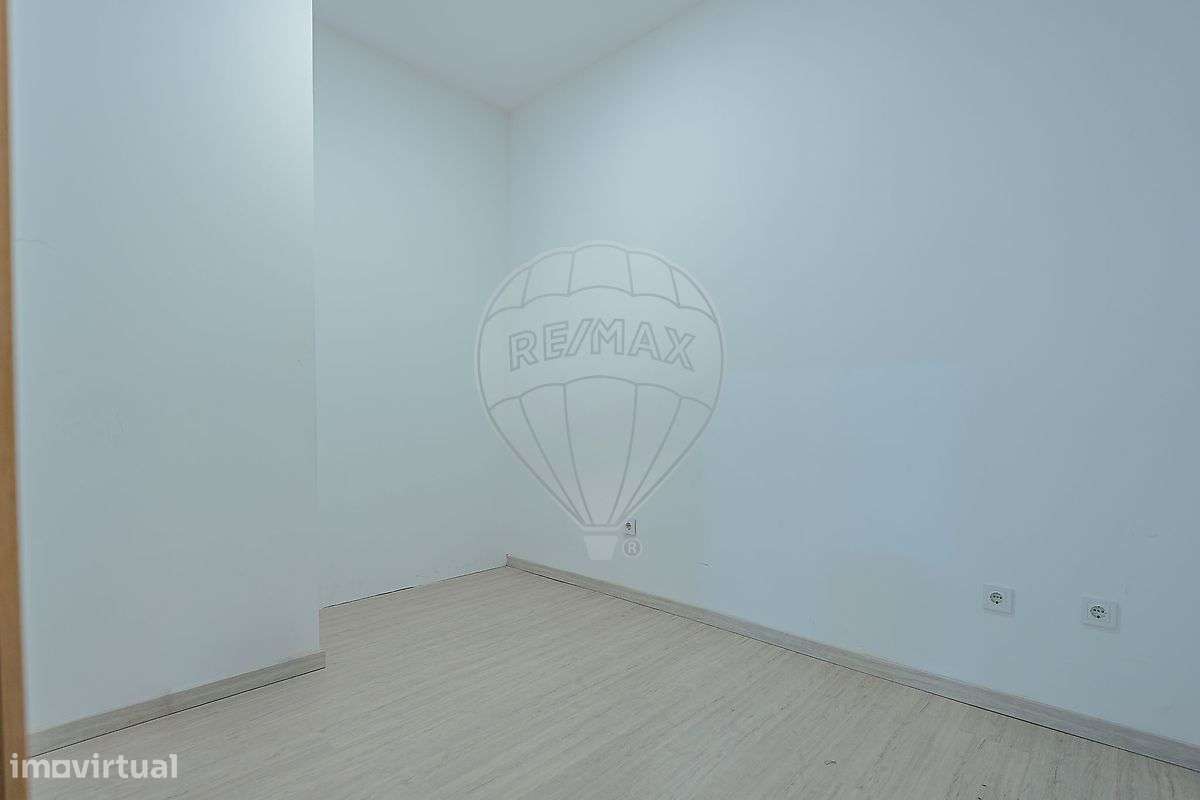 Loja  para arrendamento - Grande imagem: 3/16