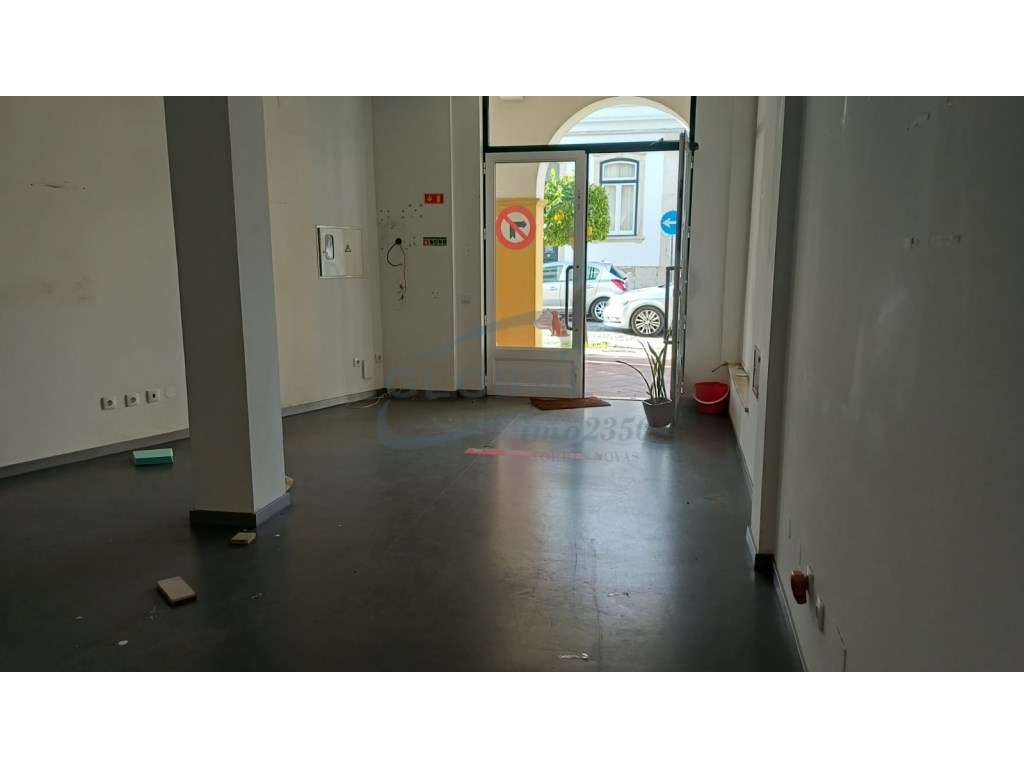 Loja na Golegã - Grande imagem: 4/9