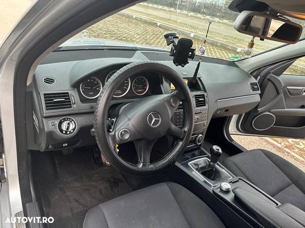 Mercedes-Benz C 220 CDI T-modell - 9