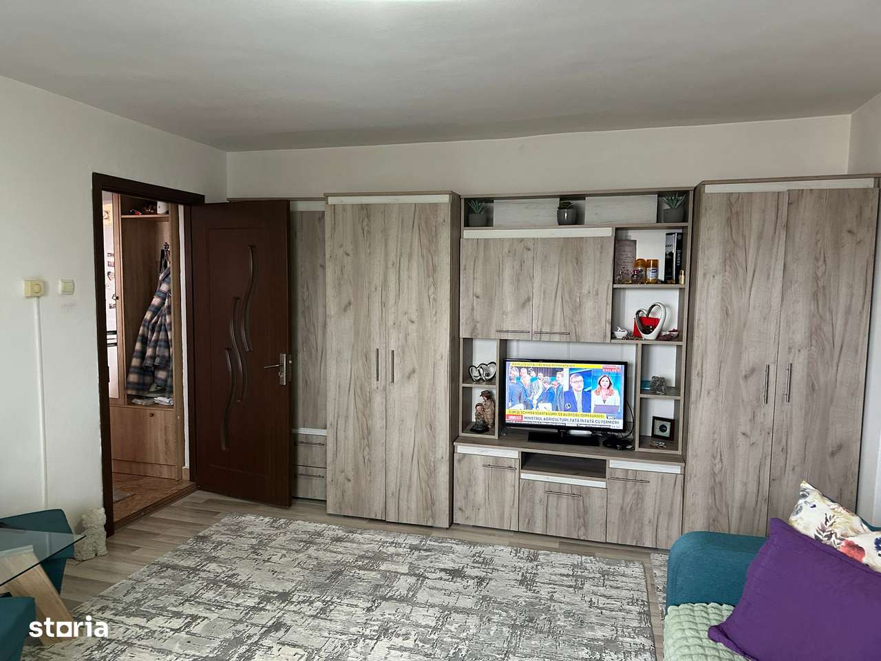 Apartament 2 camere etaj 4 , zona Independentei-5