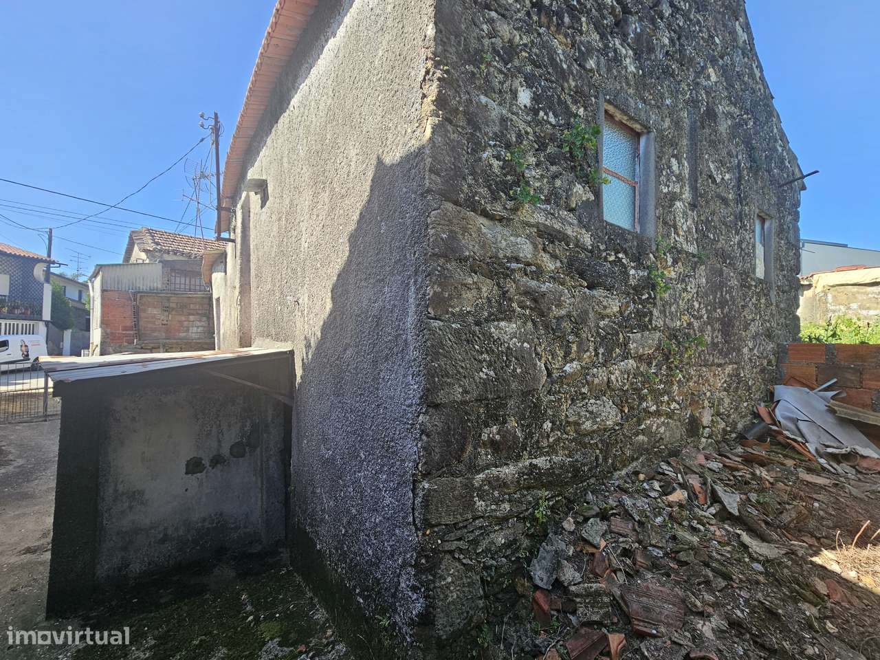 Moradia para Restaurar em Oliveira de Azeméis-3