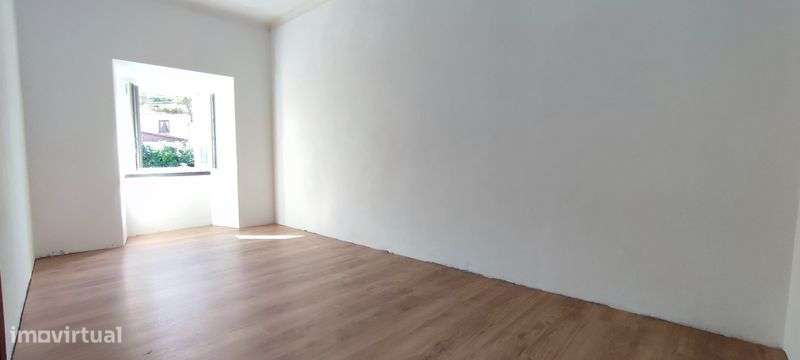 Moradia familiar T4 - Grande imagem: 4/4