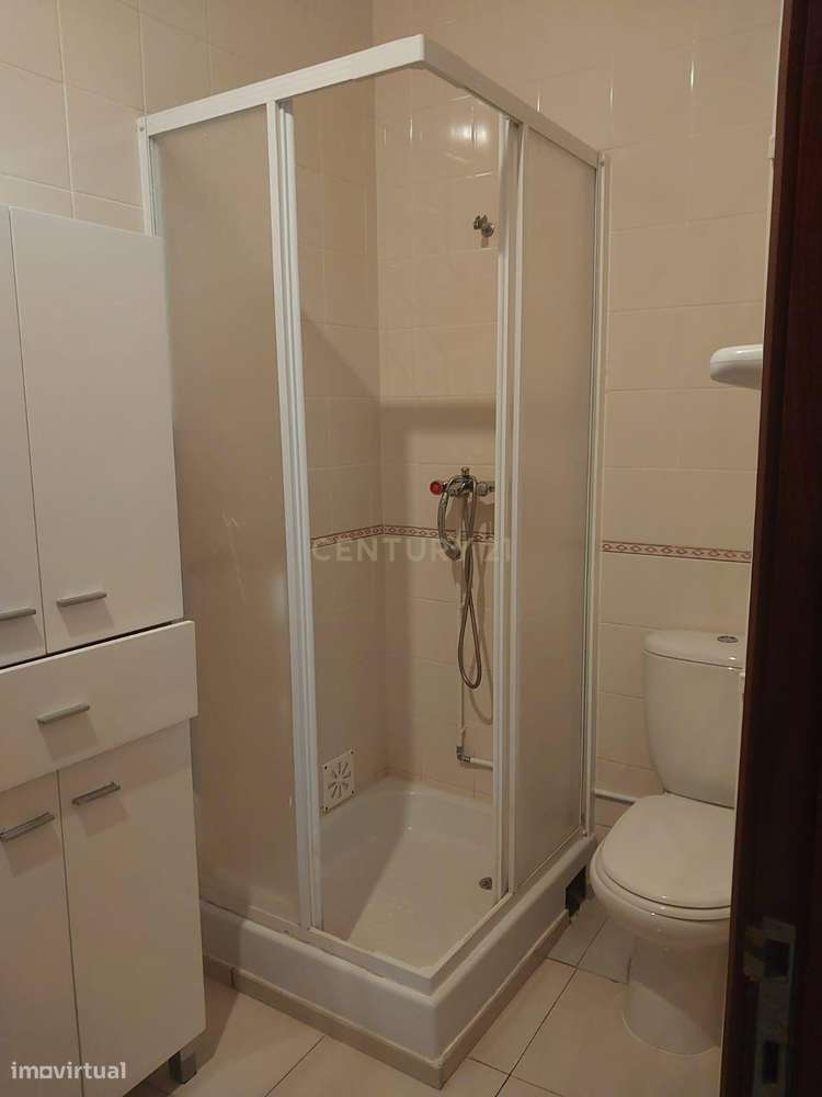 Escritorio / apartamento T1 no centro Marinha Grande - Grande imagem: 4/5