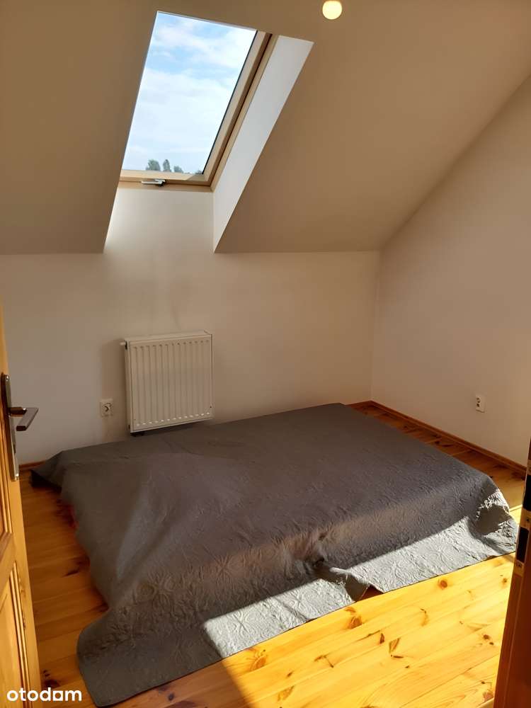 Przytulny dom w świetnej okolicy! | Chroboty-10