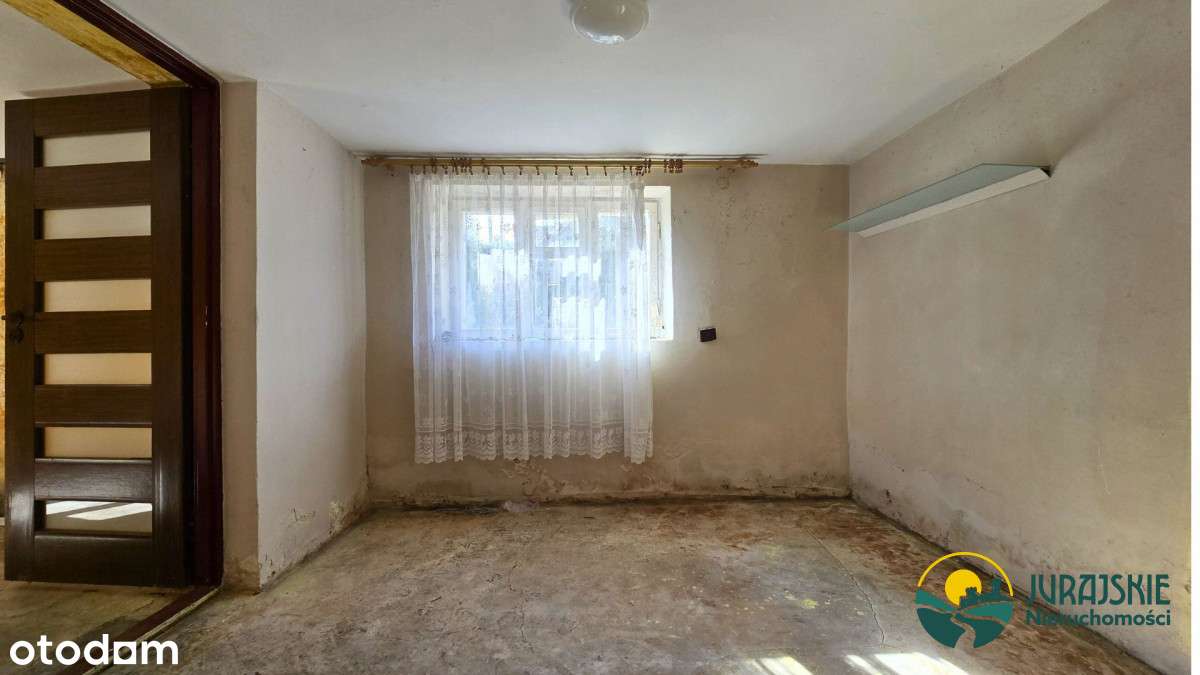 Okazja! Dom do remontu w atrakcyjnej okolicy-8