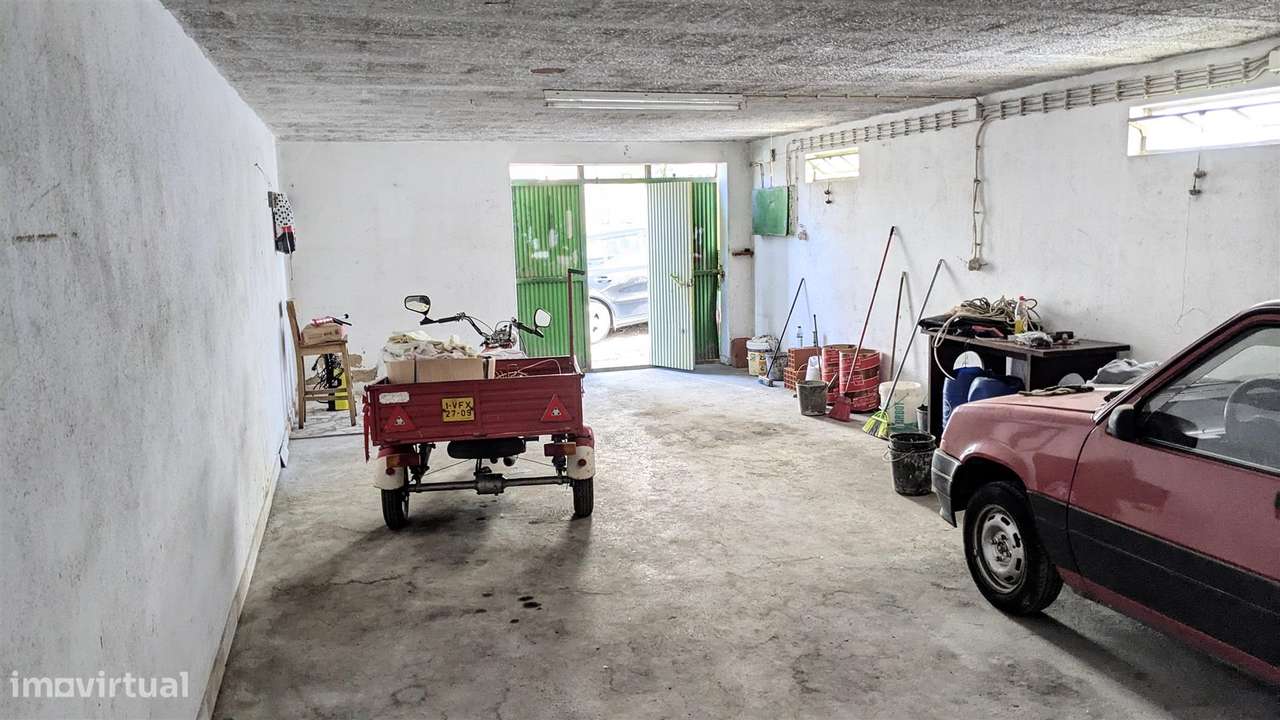 Moradia no Casal das Areias-Alverca-16