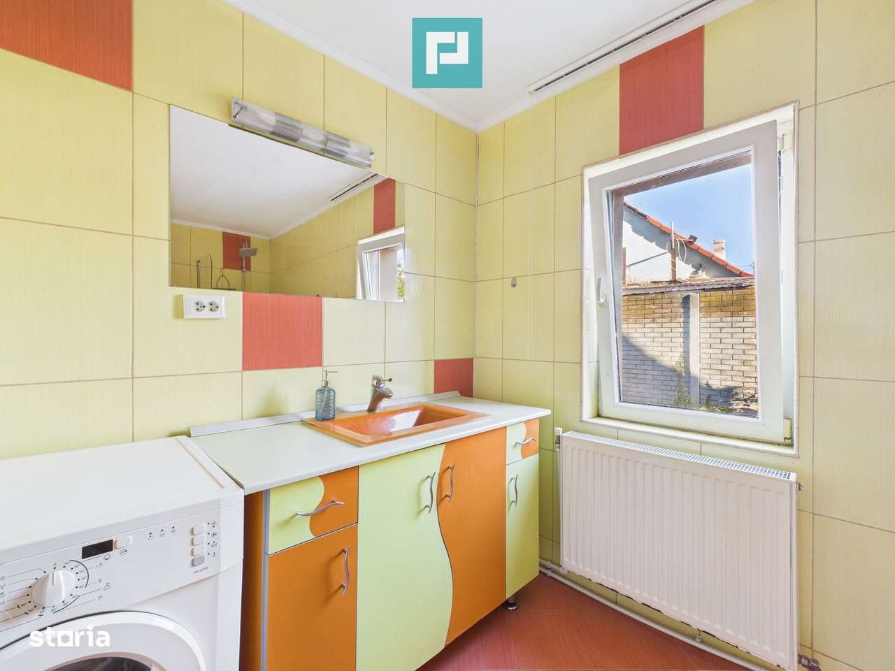 Casă spațioasă cu 4 camere în Vladimirescu - Imagine principală: 5/20