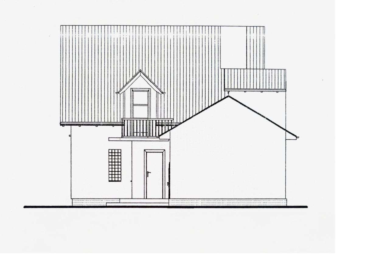 Dom z potencjałem i ogromną działką!-8