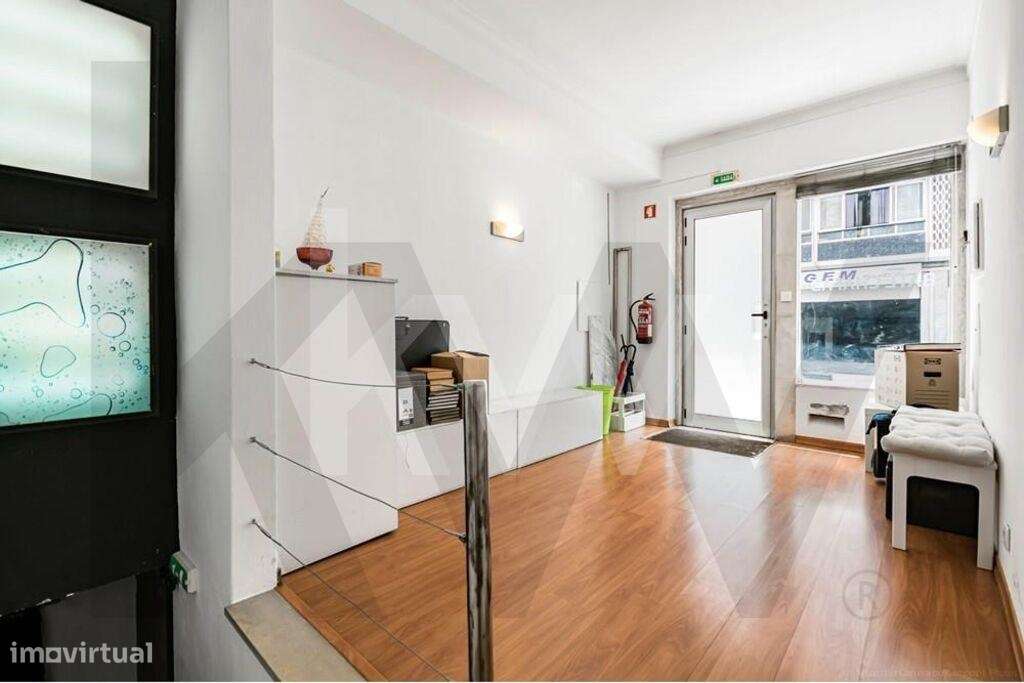 Atelier - Estúdio em Campo de Ourique junto à Ferreira Borges - Grande imagem: 2/17