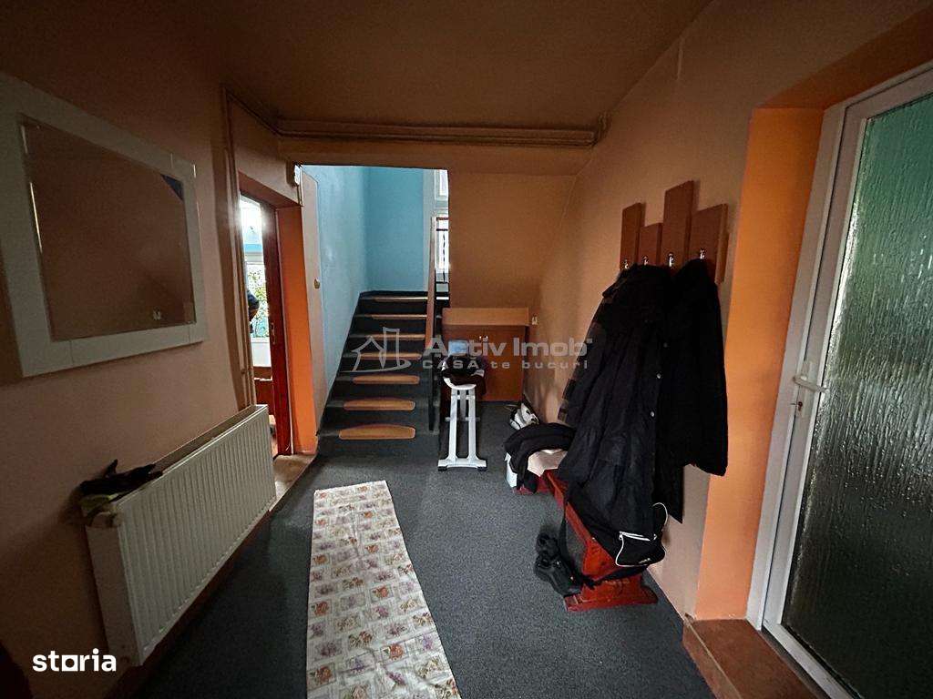 Bocsa Casa D+P+Etj.1. Garaj si Teren, Zona Mioritica. - Imagine principală: 3/18