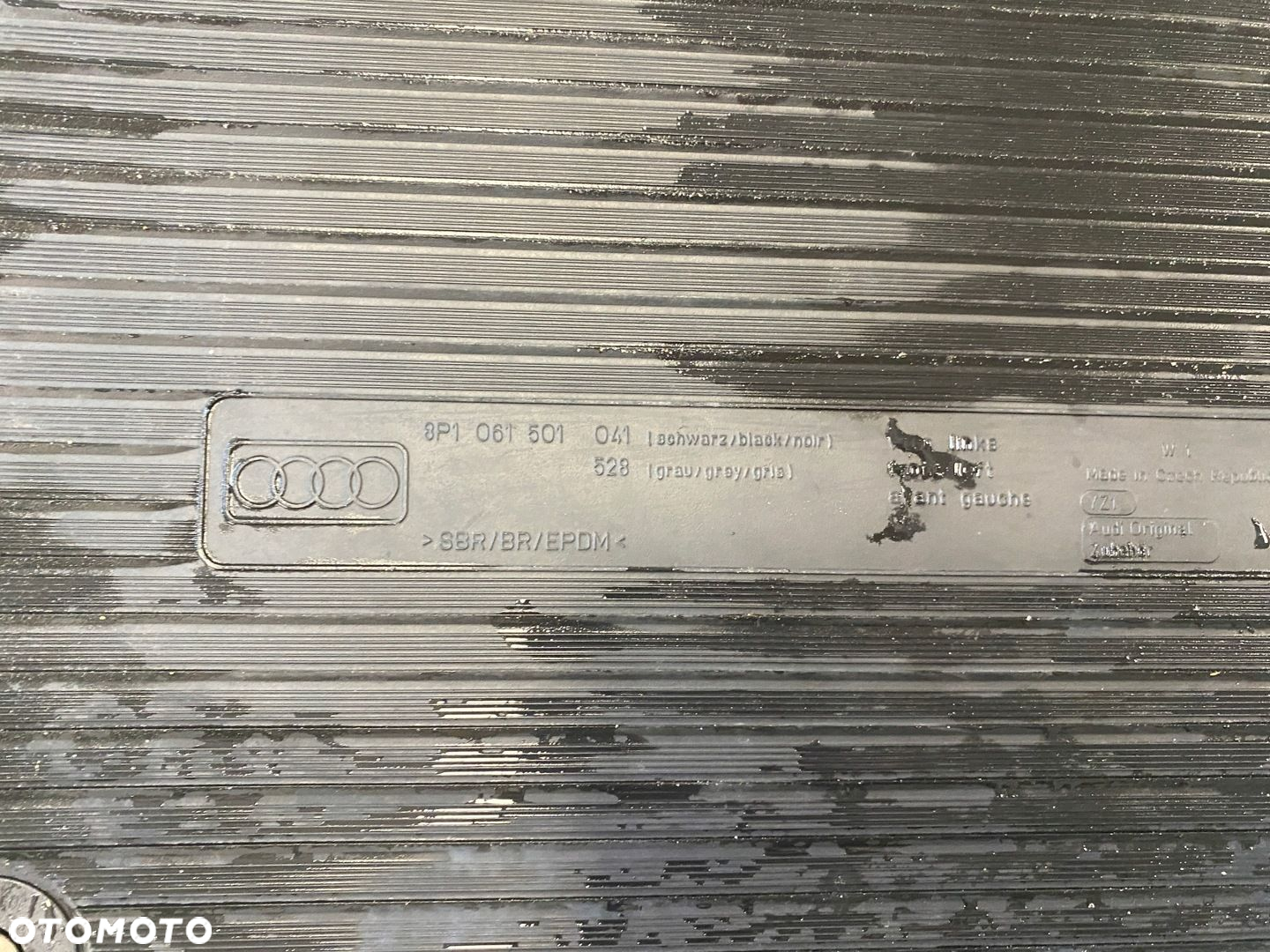 AUDI A3 8P LIFT DYWANIKI GUMOWE PRZÓD - 4