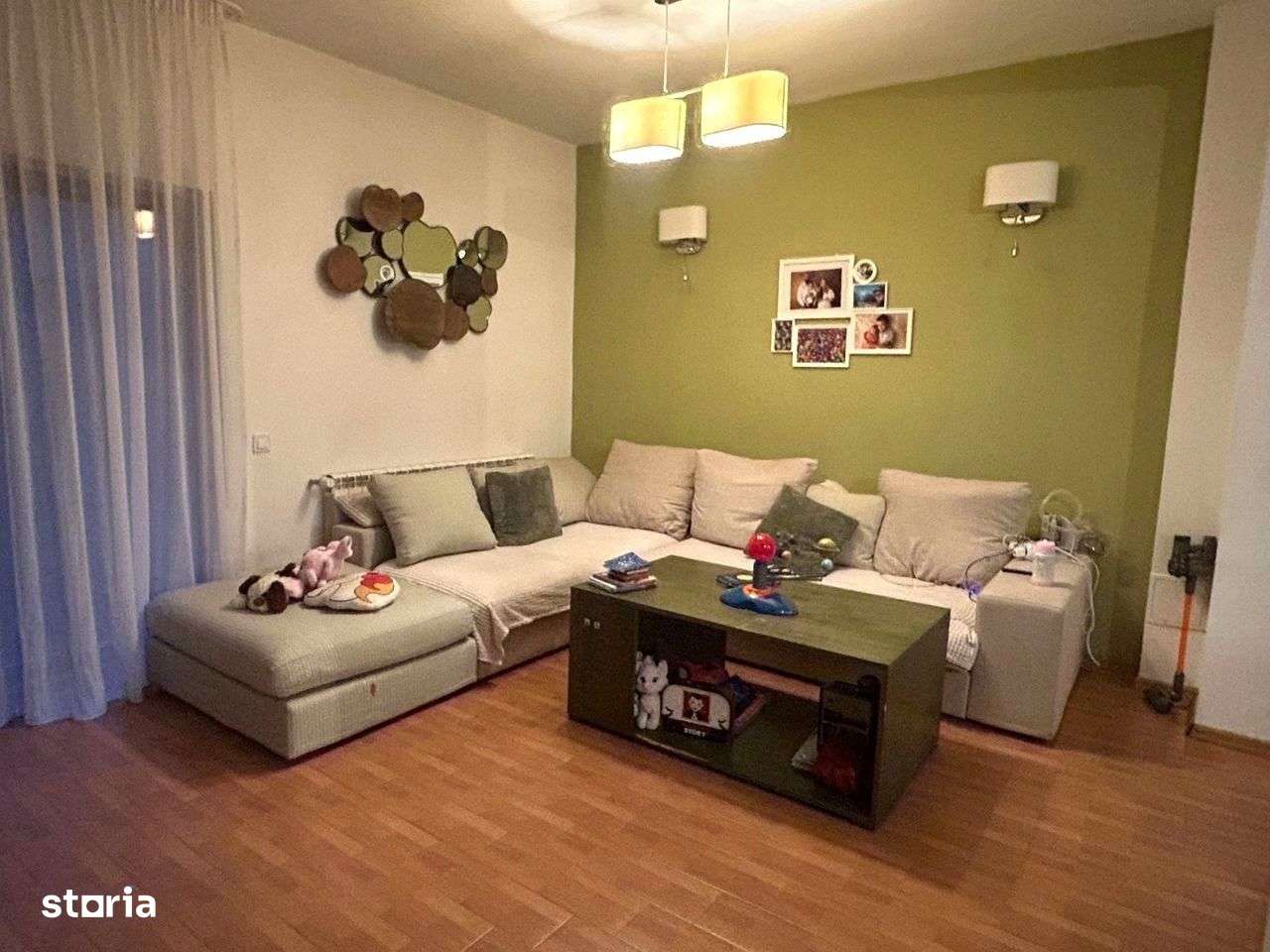 Vilă de vânzare | Bucurestii Noi | 5 camere | Garaj-0